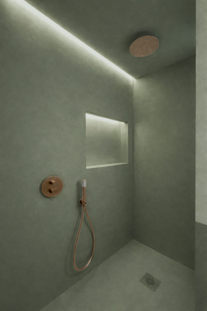 Ducha Color Militaire